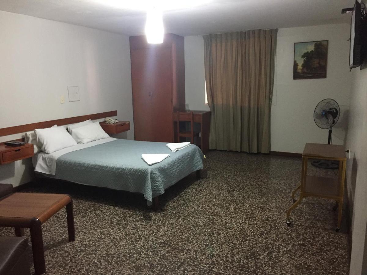 Hotel Plazza Chiclayo Exterior foto